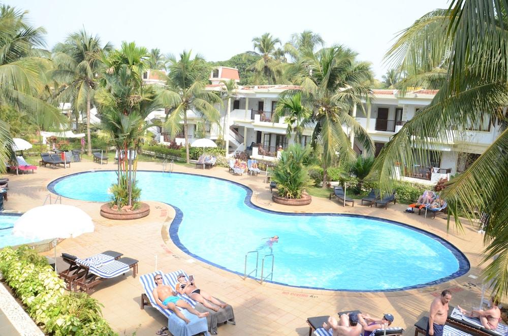 Sonesta Inns Beach Resort - Candolim Beach Экстерьер фото