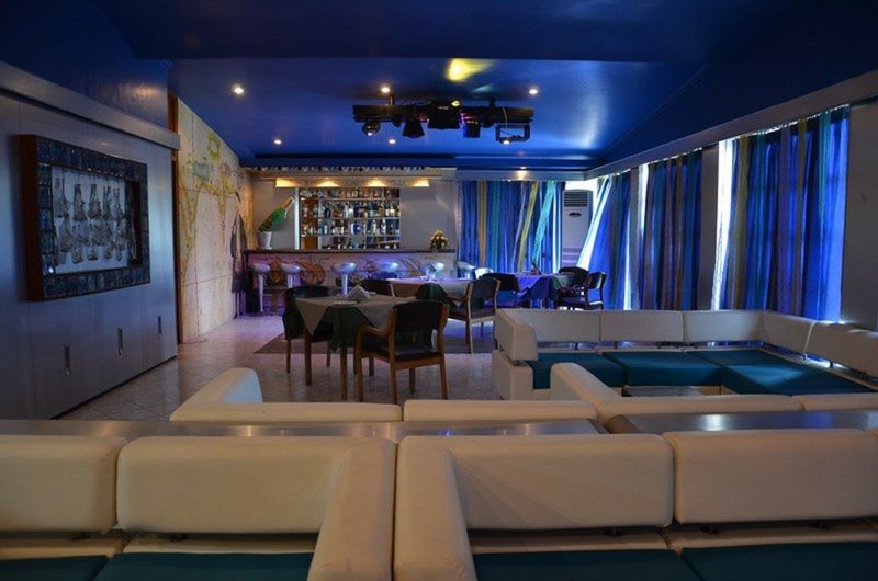 Sonesta Inns Beach Resort - Candolim Beach Экстерьер фото
