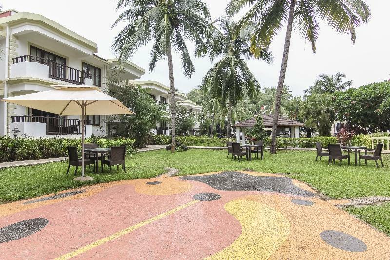 Sonesta Inns Beach Resort - Candolim Beach Экстерьер фото